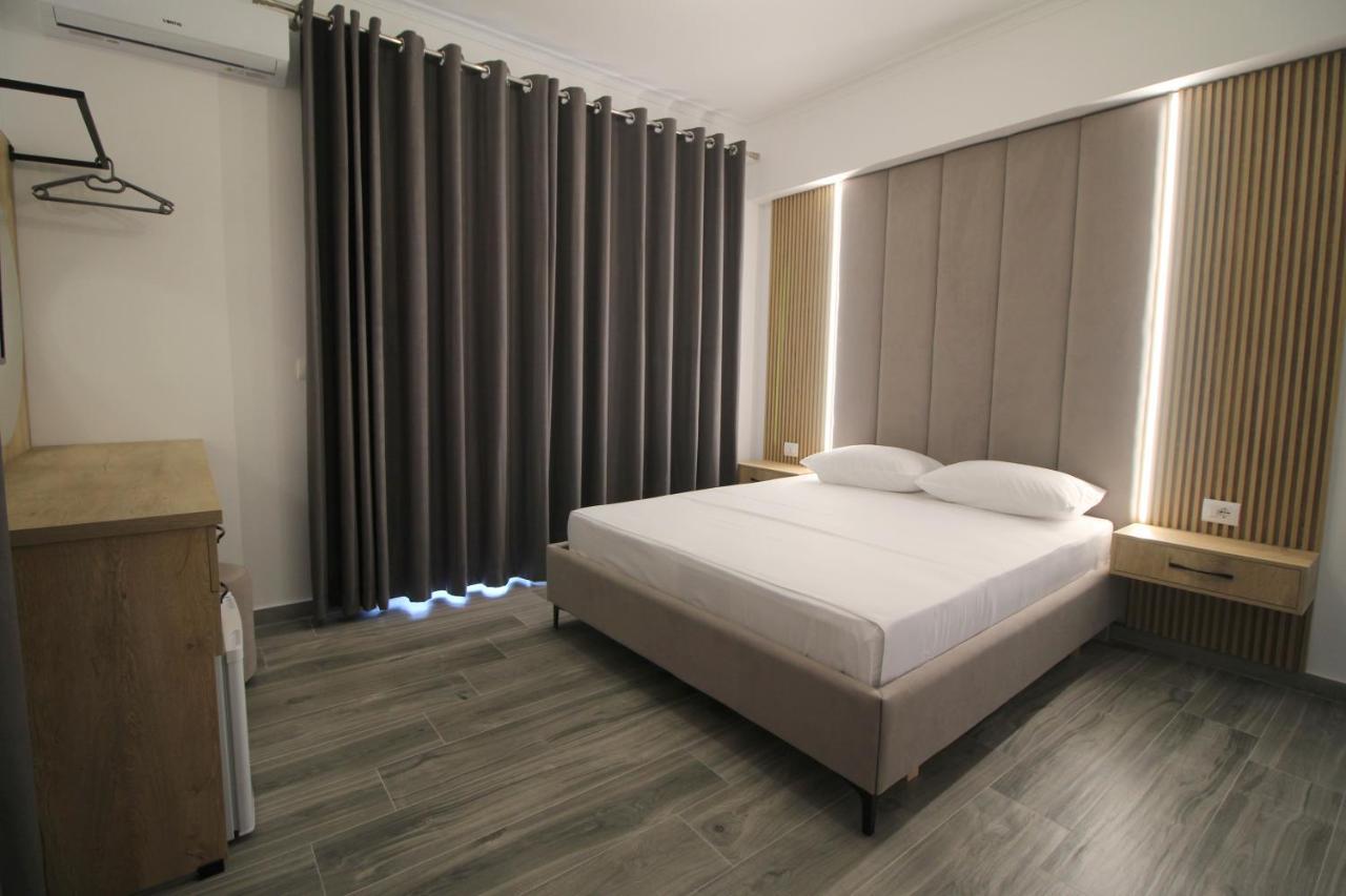 Hotel Villa Ambra Ksamil Esterno foto