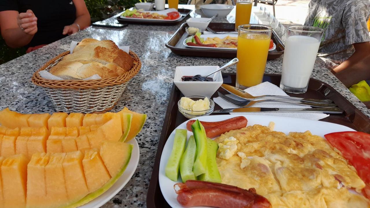 Hotel Villa Ambra Ksamil Esterno foto