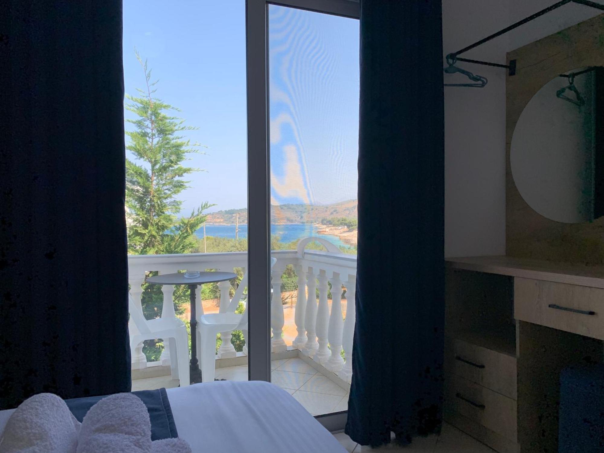 Hotel Villa Ambra Ksamil Esterno foto
