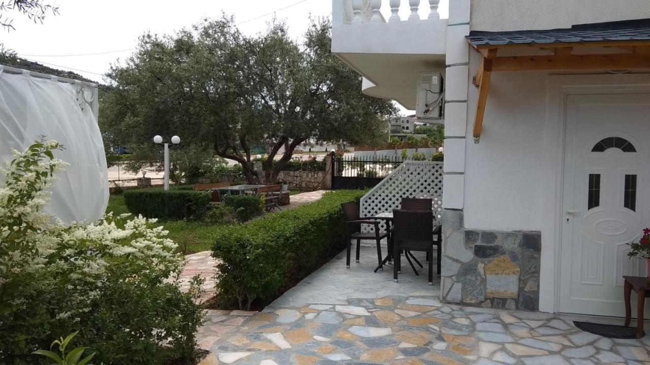 Hotel Villa Ambra Ksamil Esterno foto